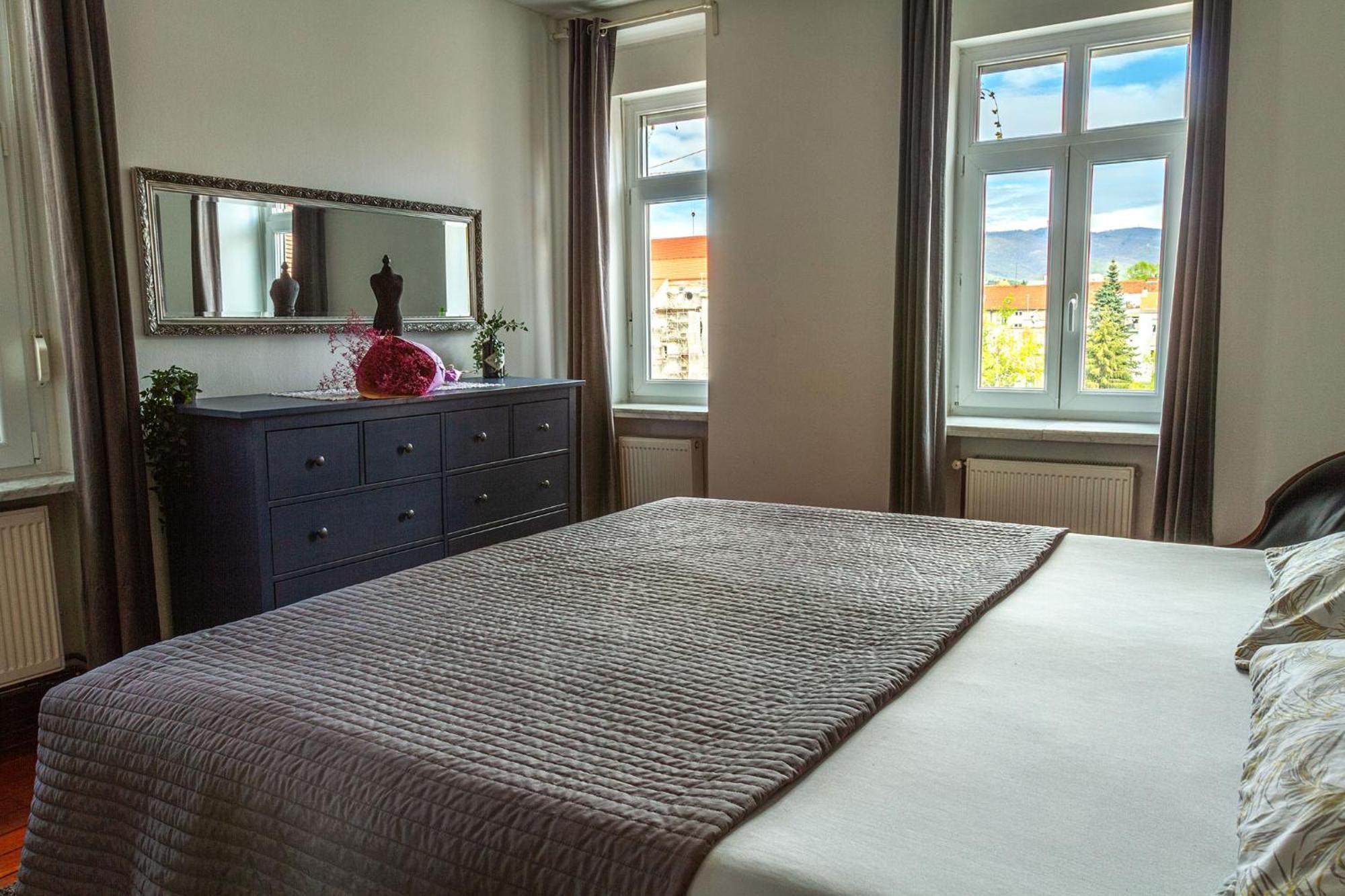 Appartement Chic Antique Dana - Zagreb Center-View Extérieur photo
